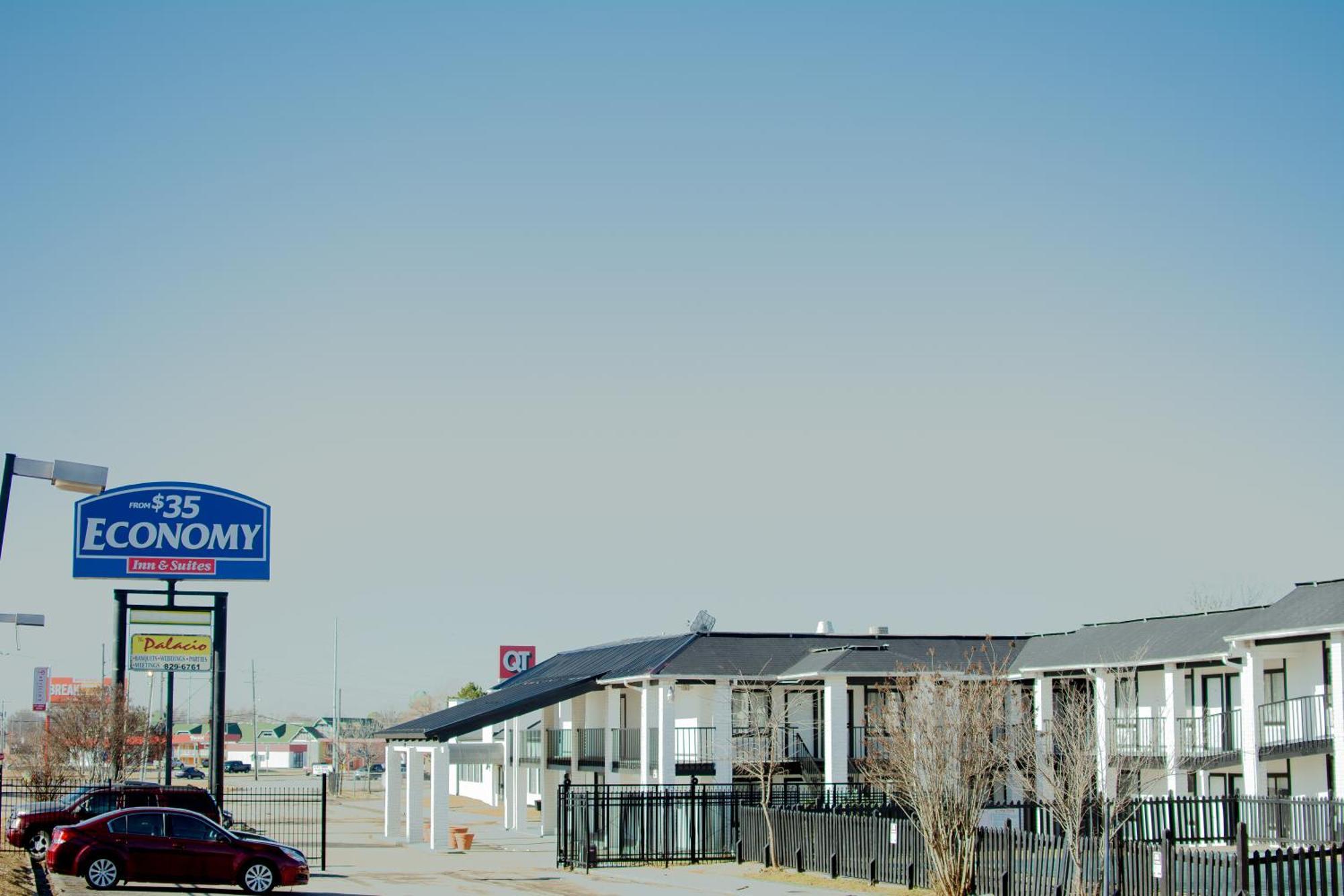 Economy Inn And Suites Tulsa Kültér fotó